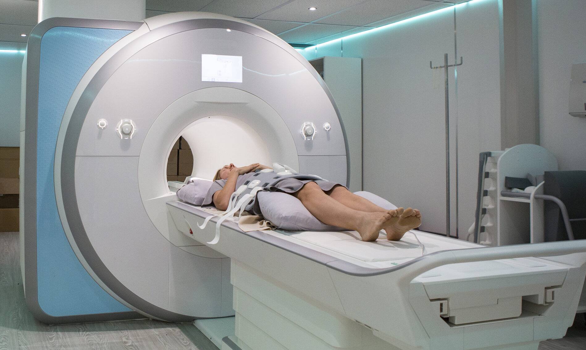 CT Scanner Woman