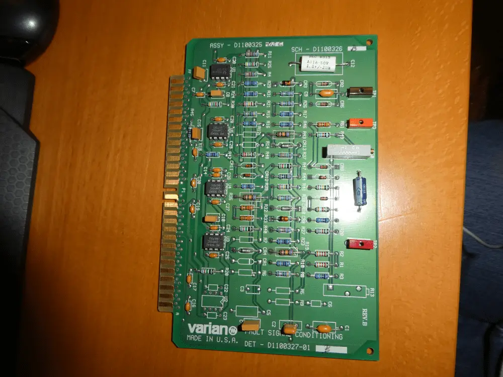 Used Varian Fault Signal Conditioning Miscellaneous PG19-262