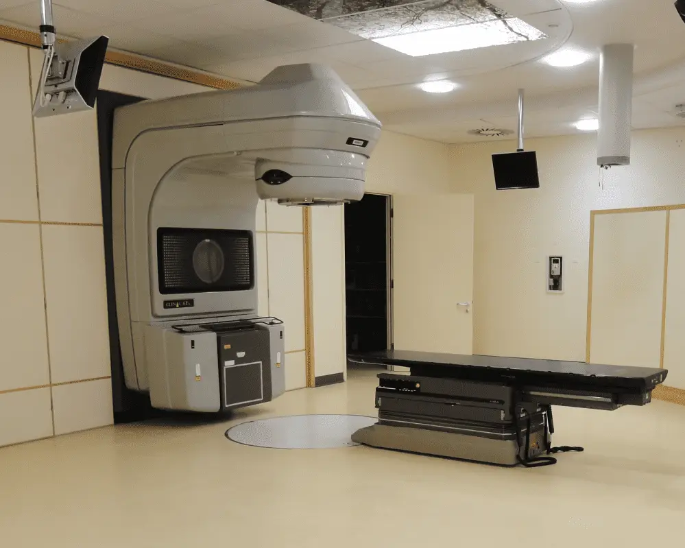Used Varian 6EX Linear Accelerators 19J36