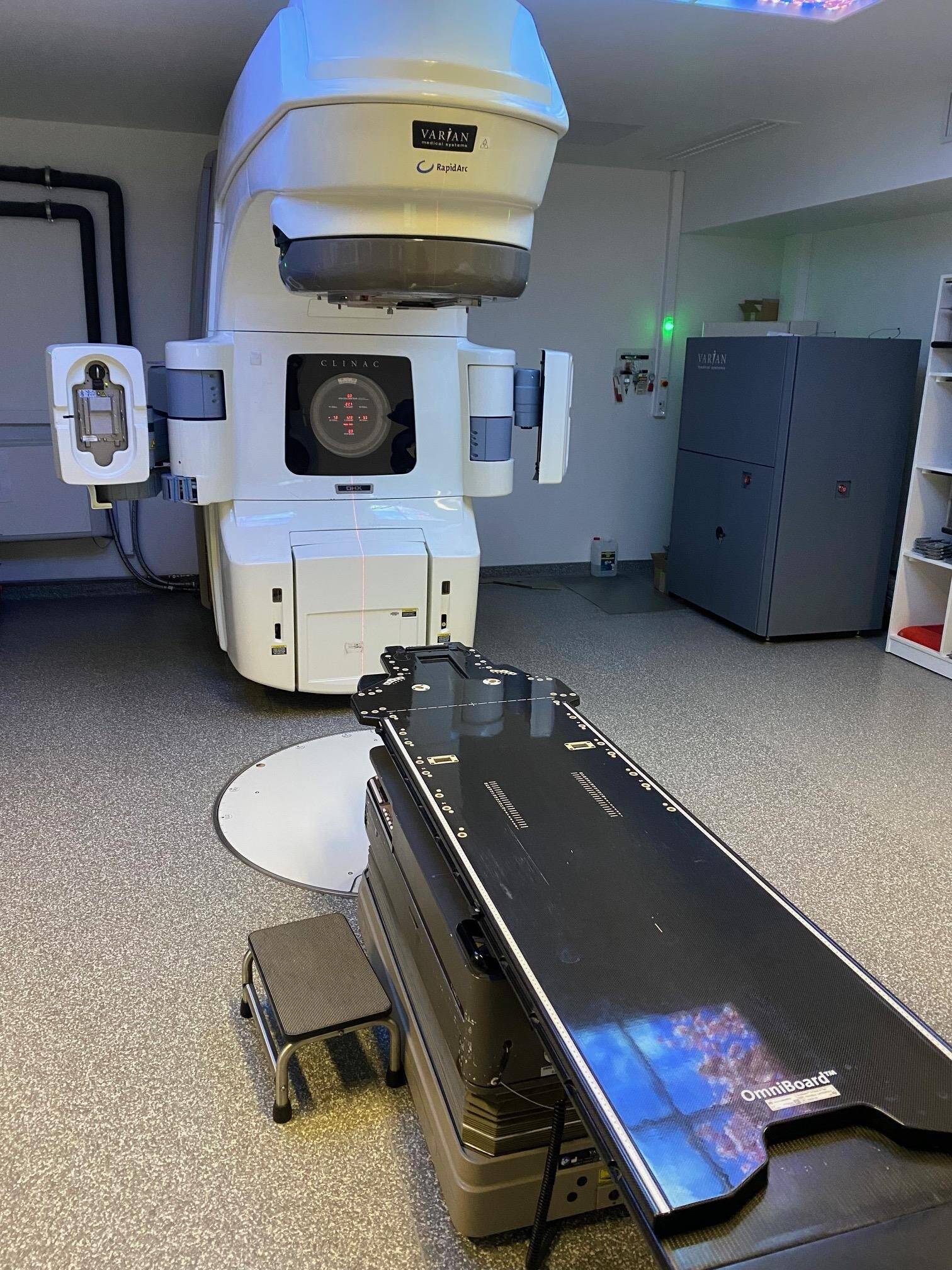 Varian 2300CD Linear Accelerator