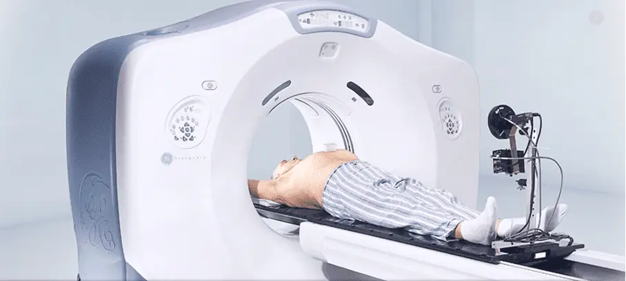 Advantage 4D vs. Deviceless 4D