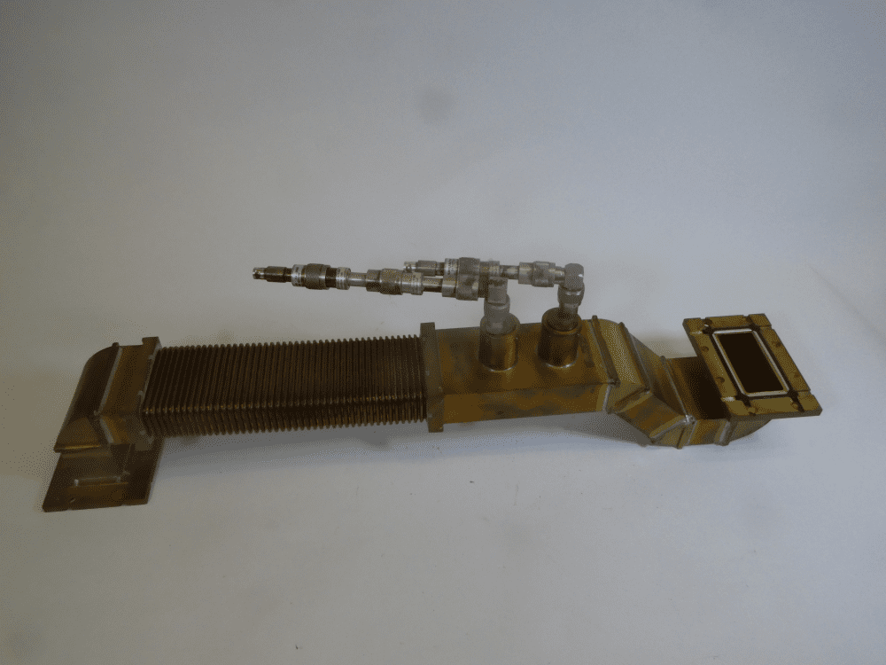 Used Varian UPP WDG ASSY 45 DEG Assembly PG19-334