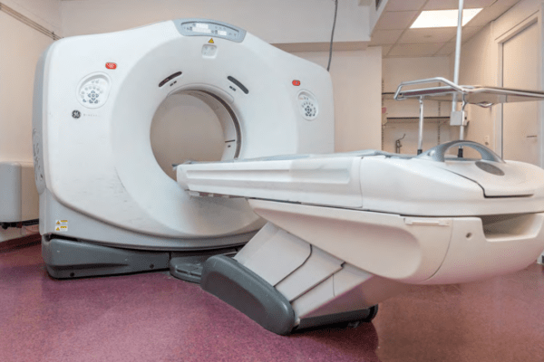 GE Discovery CT590 RT CT Scanner