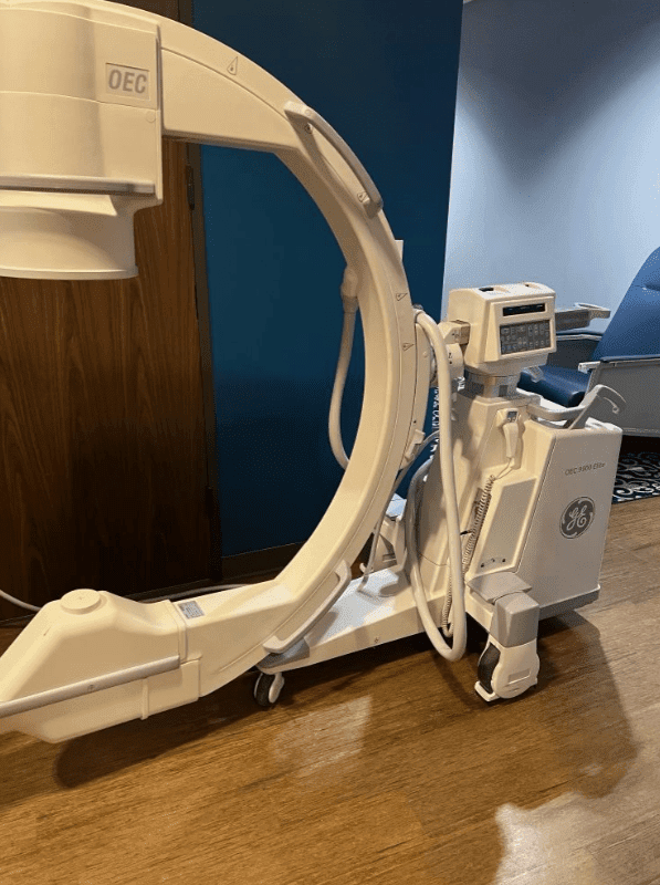 GE OEC 9900 Elite C-Arm