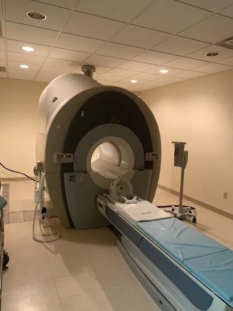 Toshiba Excelart Vantage 1.5T MRI Systems