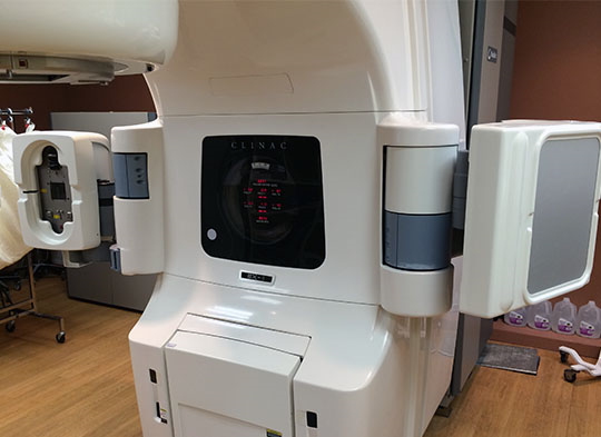 Used Varian 21EX Linear Accelerators 14D48