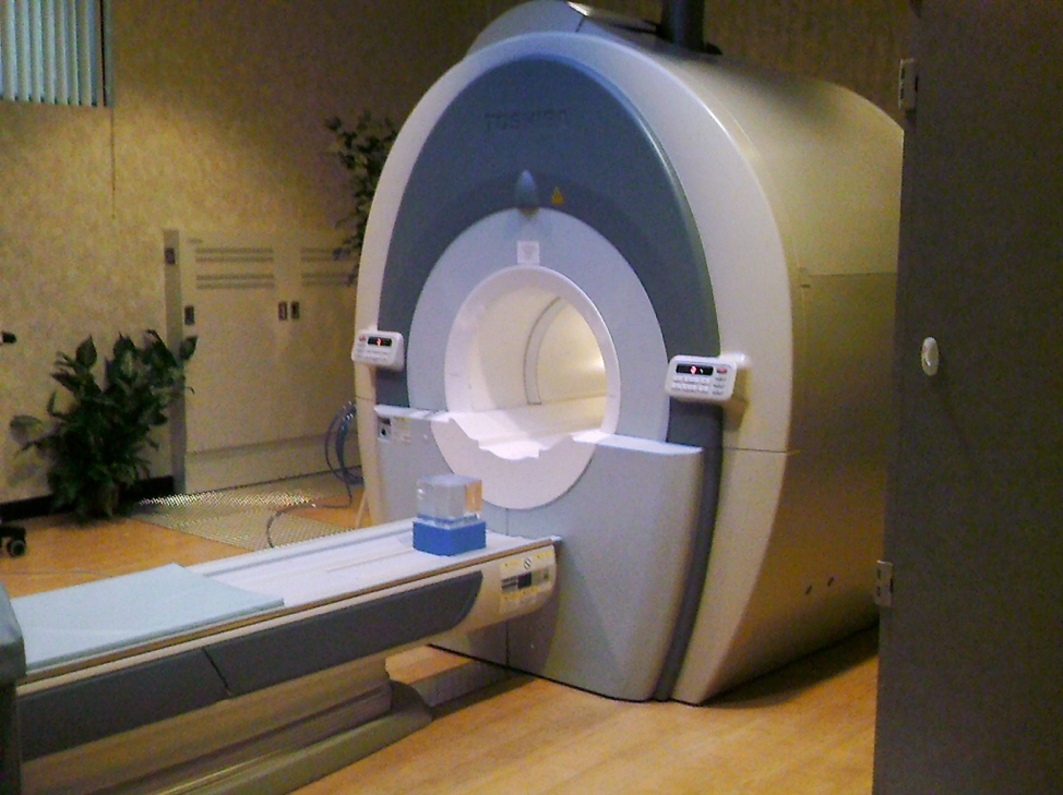 Used Toshiba Vantage XGV MRI Systems