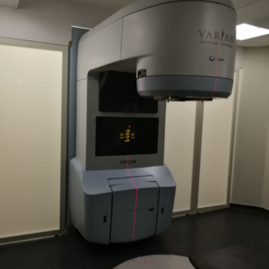 Used Varian Unique Linear Accelerators 18I21