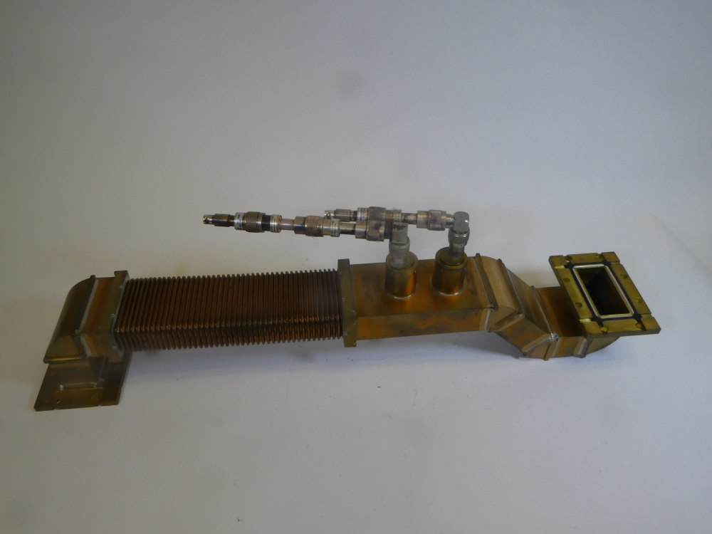 Used Varian UPP WDG ASSY 45 DEG Assembly PG19-334