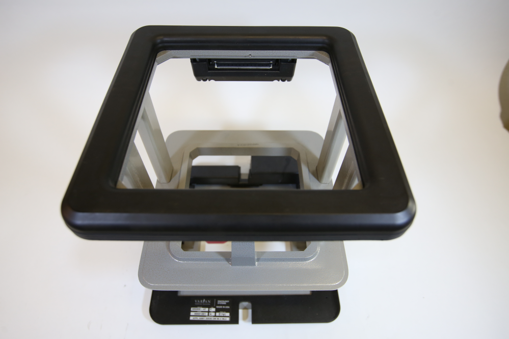 Used Varian Appl. Assy 10x6 Cone PG19-165