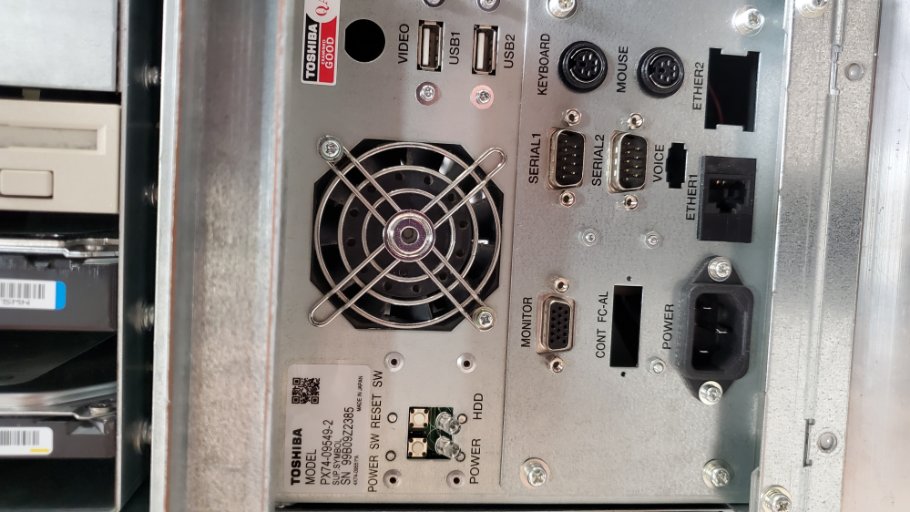 Used Toshiba D-CON COMPUTER Console PG19-662