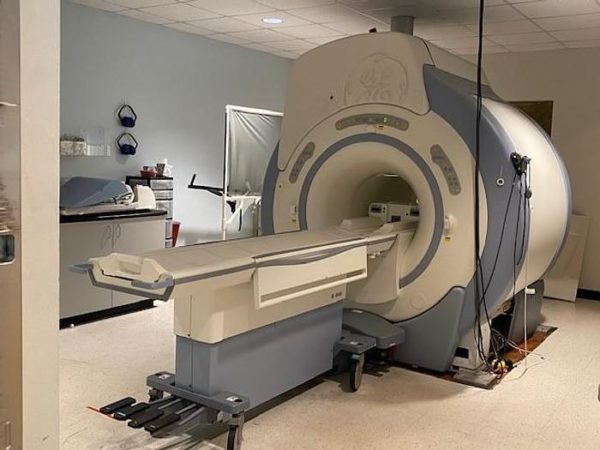 GE HDx 15x 1.5T MRI System