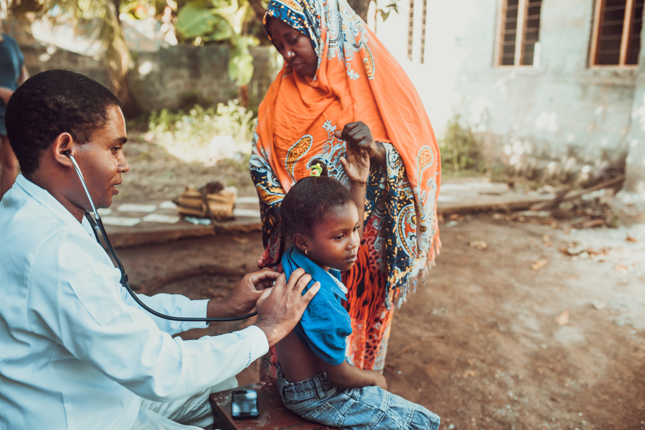 Doctor meet African child