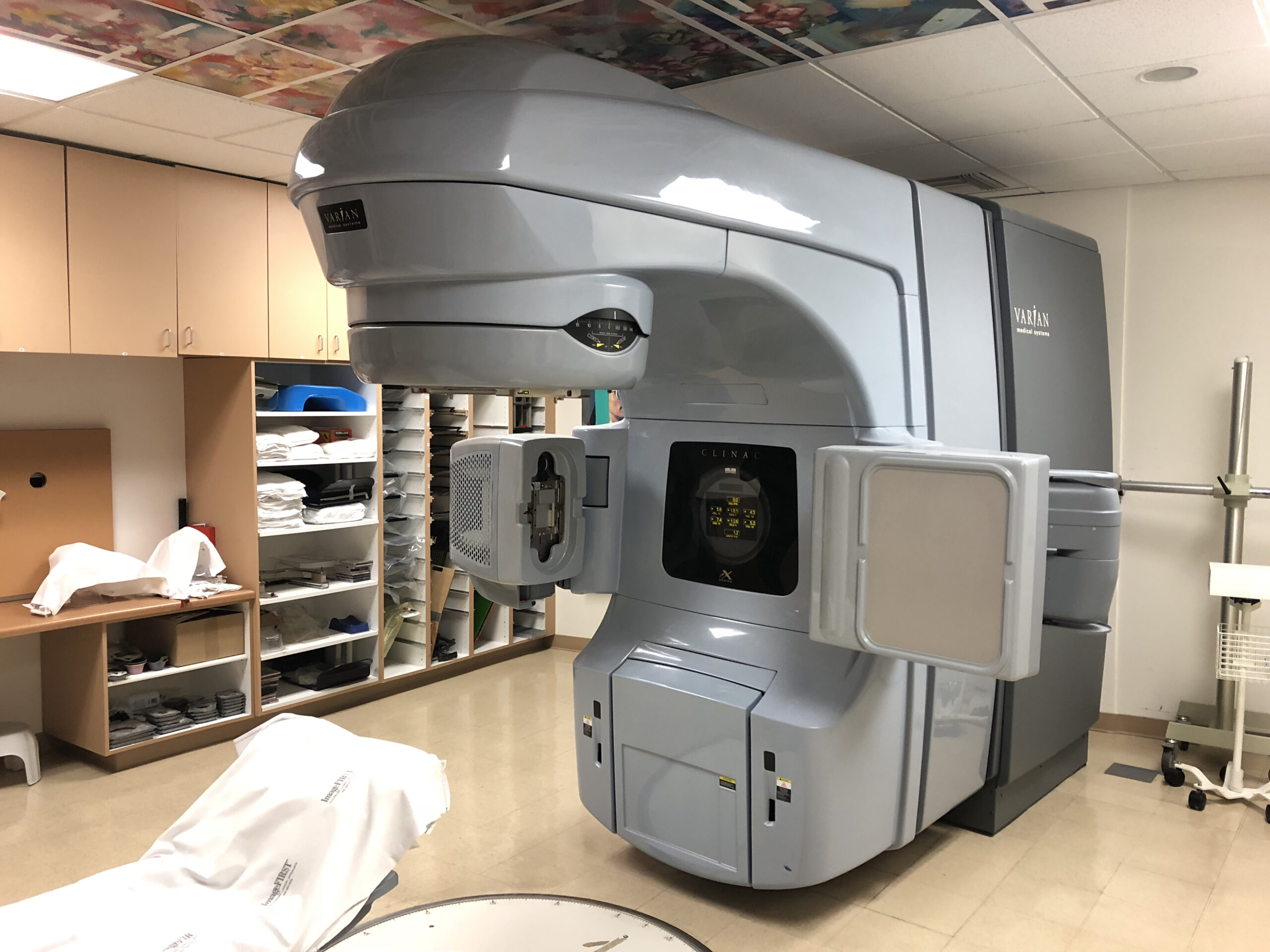 Varian iX Linear Accelerator