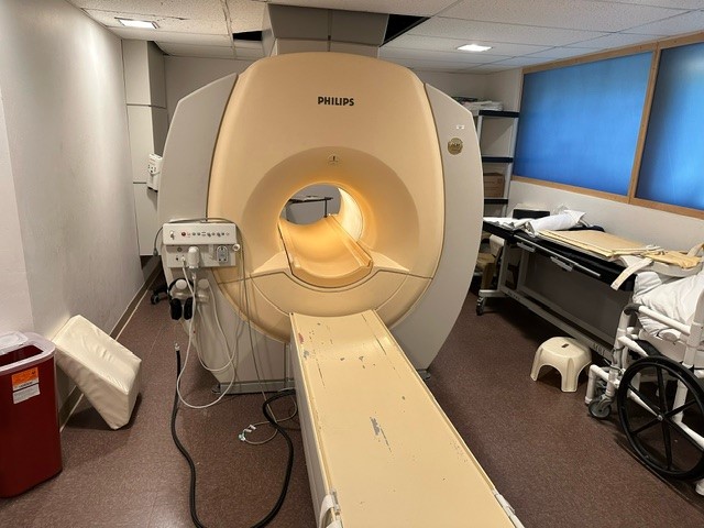 23J26 Philips Intera MRI system