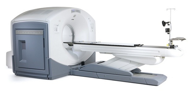 GE Discovery 690 64 Slice PET/CT System