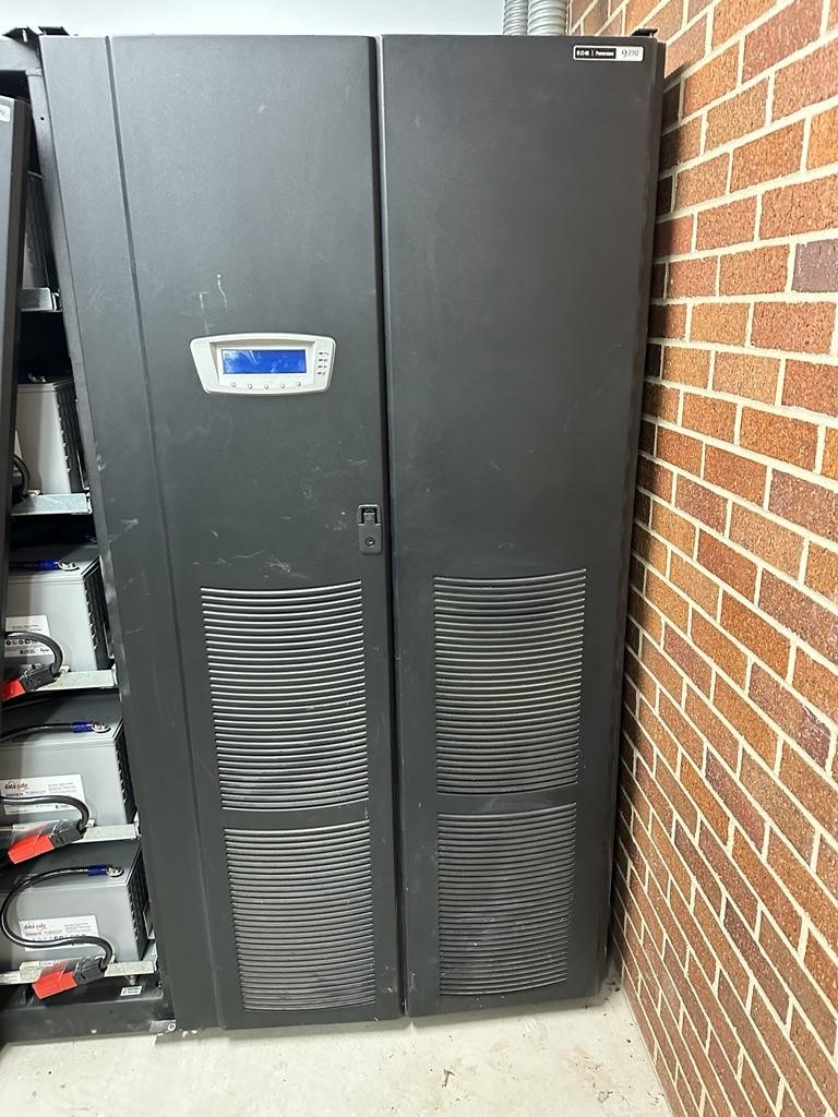 Eaton 9390 UPS System