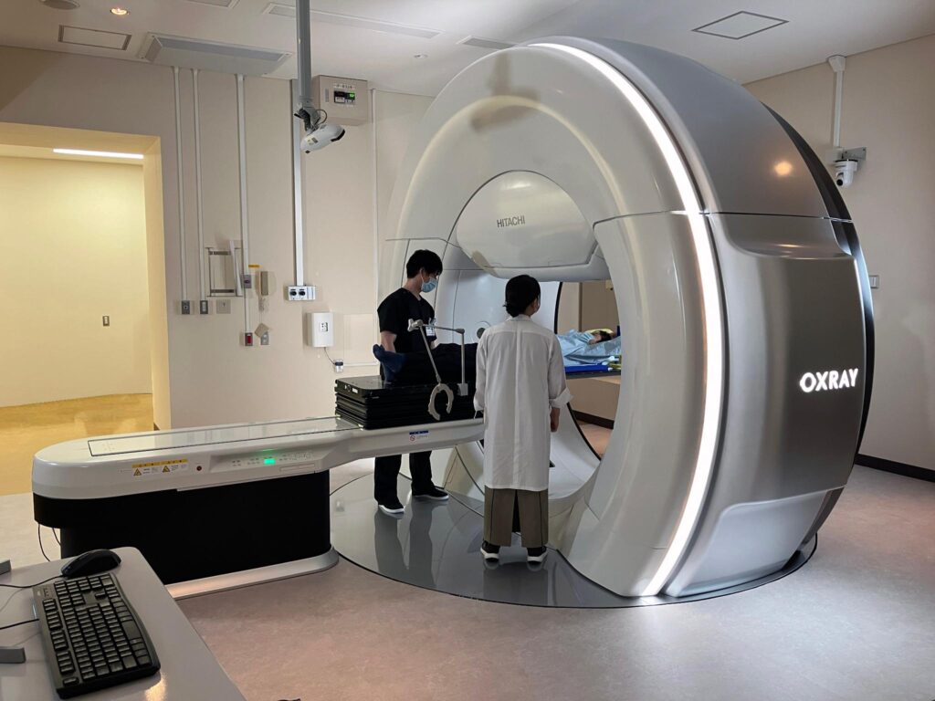 OXRAY linear accelerator