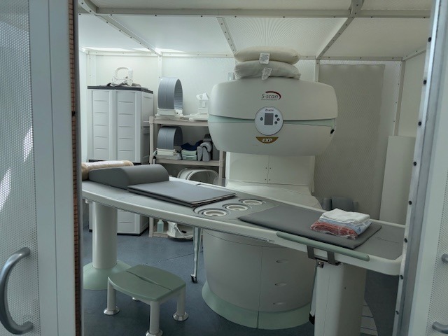 Esaote S-Scan MRI System